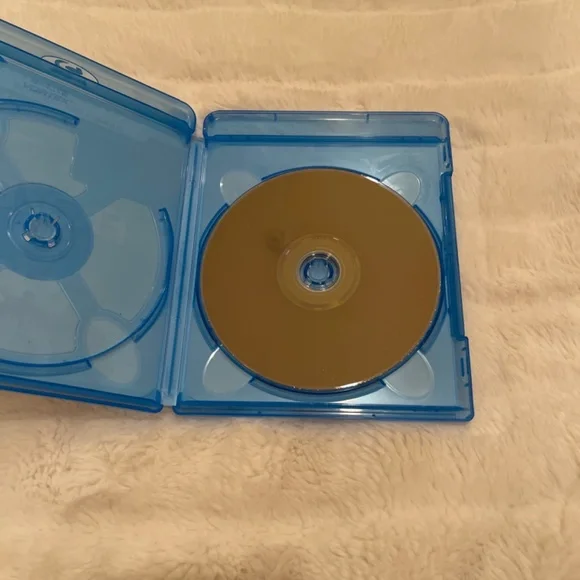 Disney Frozen Collectors Edition Blu-Ray - Picture 4 of 4